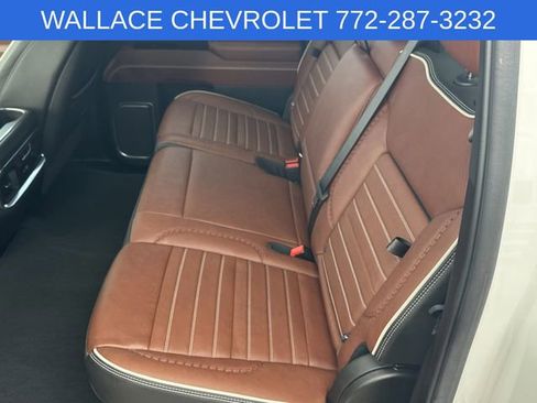 Used 2025 GMC Sierra 1500 Denali Ultimate AWD/4WD image 13