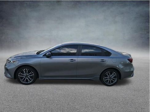Used 2024 Kia Forte GT-Line FWD image 5