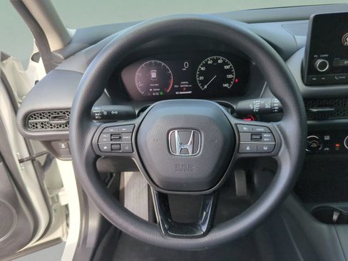 Certified 2023 Honda HR-V LX image 11