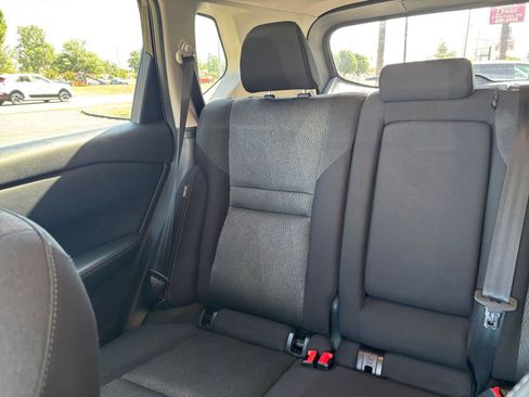 Used 2025 Nissan Rogue SV FWD image 41