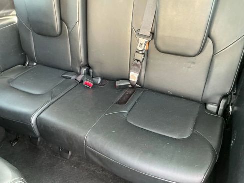 Used 2020 Nissan Armada SL w/ Premium Package image 12