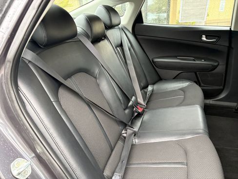 Used 2018 Kia Optima S w/ Panoramic Sunroof Package FWD image 22