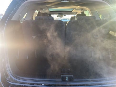 Used 2020 Kia Sorento EX image 11