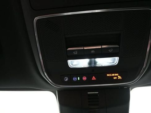 Used 2024 Chevrolet Traverse RS AWD/4WD image 20