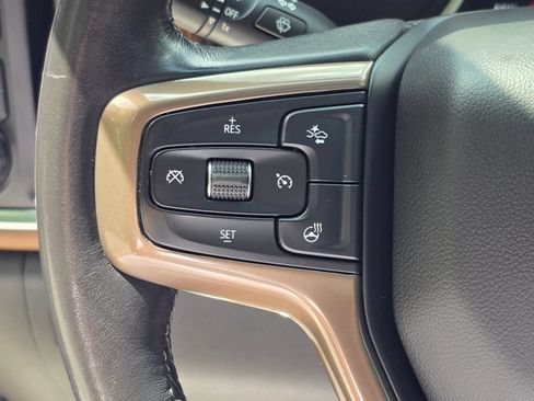 Used 2022 Chevrolet Silverado 2500 High Country w/ Technology Package AWD/4WD image 22