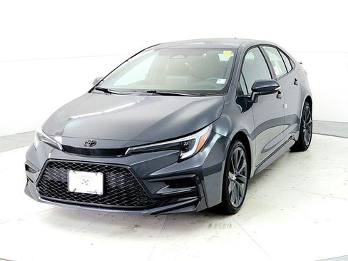 New 2026 Toyota Corolla SE FWD image 2