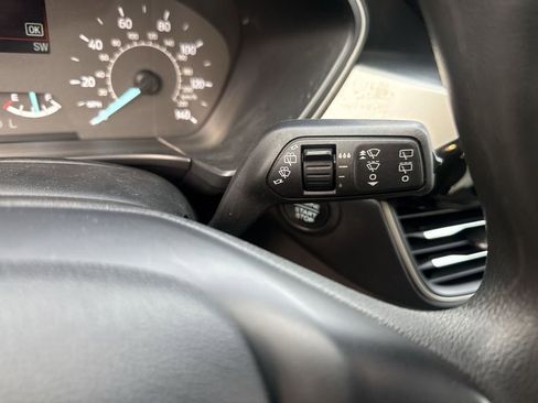 Used 2022 Ford Escape SE w/ SE Sport Appearance Package AWD/4WD image 18