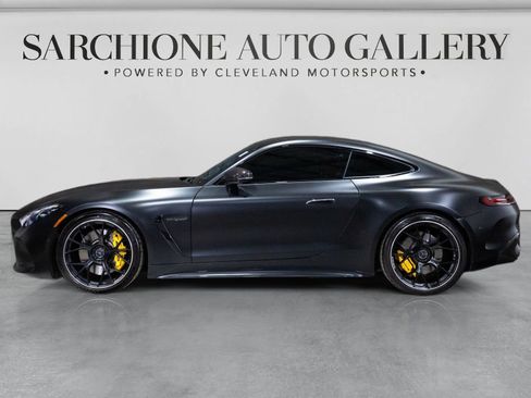 Used 2025 Mercedes-Benz AMG GT 63 image 3