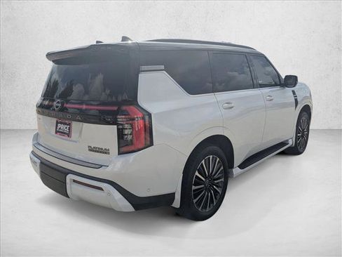 Used 2025 Nissan Armada Platinum Reserve AWD/4WD image 5