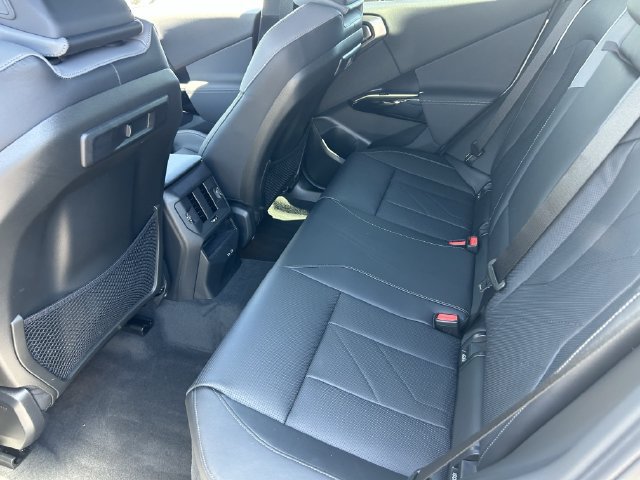 Used 2026 BMW X3 xDrive30i w/ Premium Package AWD/4WD image 18