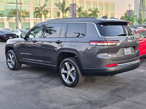 New 2026 Jeep Grand Cherokee L Limited AWD/4WD image 5