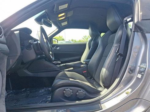 Used 2024 Nissan Z Performance w/ Floor Mat Package image 12