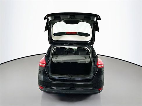 Used 2016 Ford Focus SE image 24