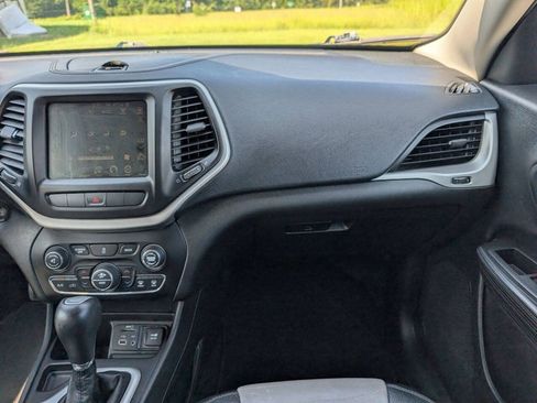 Used 2014 Jeep Cherokee Limited w/ Luxury Group FWD image 36