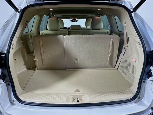 Used 2017 Toyota Highlander Limited image 31