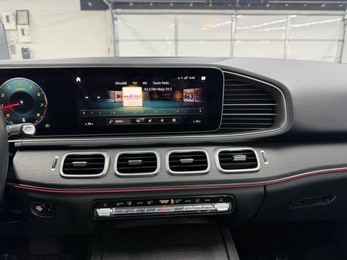 Used 2021 Mercedes-Benz GLE 350 image 15