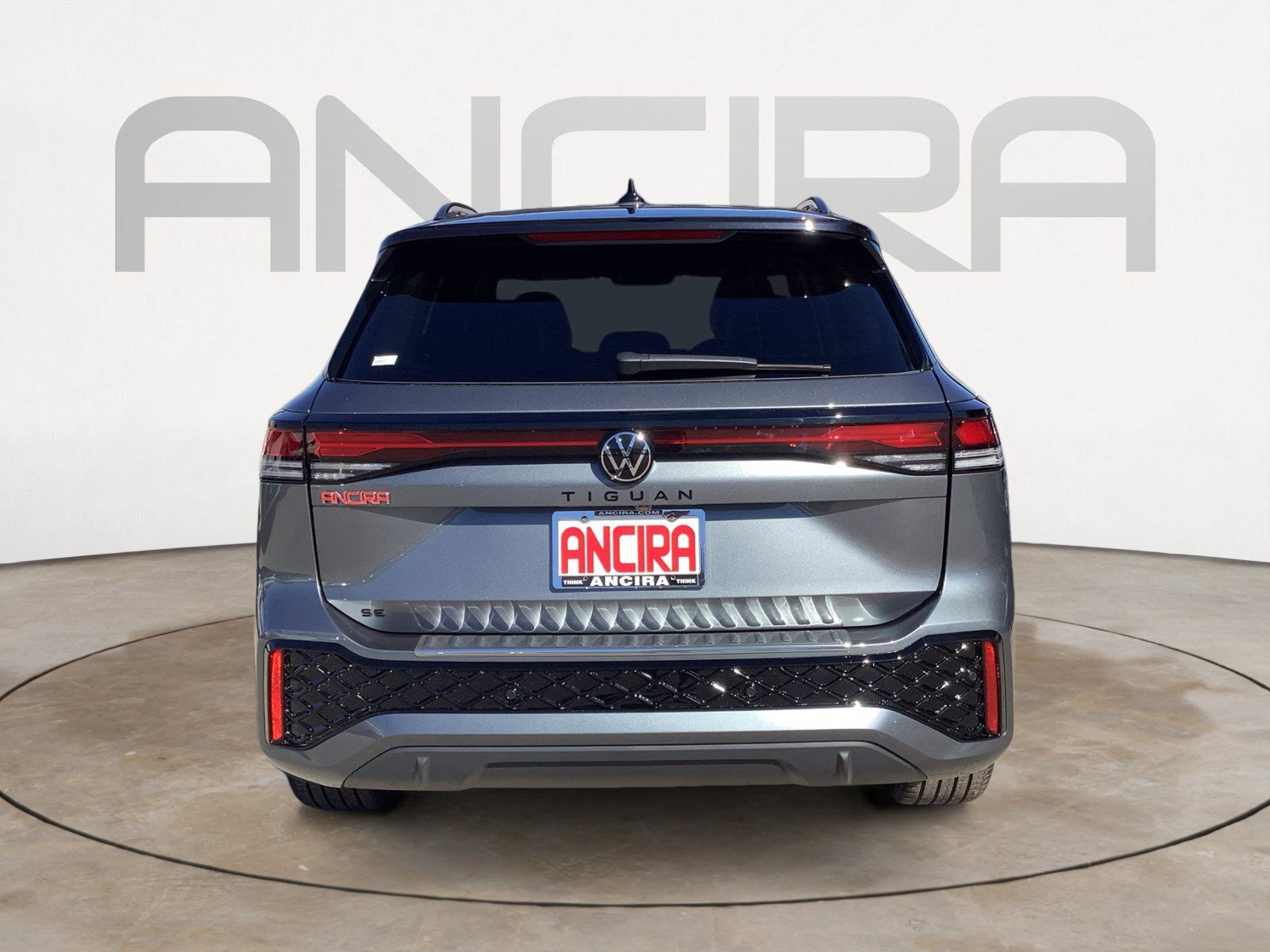 New 2026 Volkswagen Tiguan SE R-Line FWD image 7