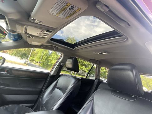 Used 2018 Subaru Outback 2.5i Limited AWD/4WD image 13