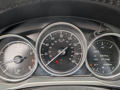 Used 2020 MAZDA CX-5 Touring FWD image 19