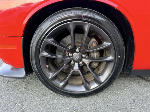 Used 2020 Dodge Challenger R/T Scat Pack RWD image 9