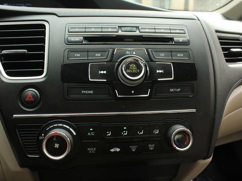 Used 2015 Honda Civic LX image 34