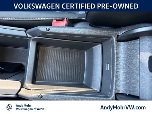 Used 2026 Volkswagen Tiguan SE w/ Panoramic Sunroof Package AWD/4WD image 29