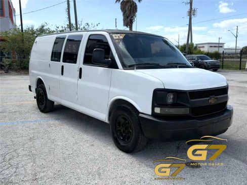 Used 2005 Chevrolet Express 1500 RWD image 6