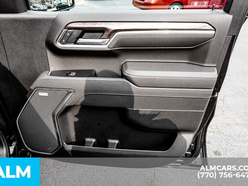 Used 2025 Chevrolet Silverado 1500 LTZ w/ LTZ Premium Package image 48