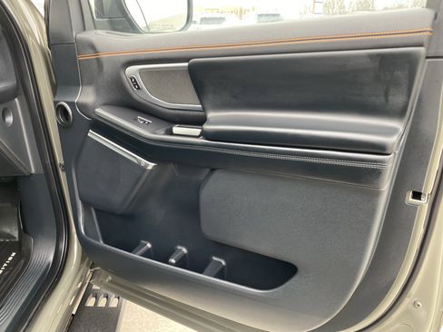 Used 2025 Ford Expedition Tremor image 16