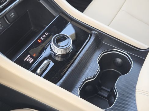 New 2026 Jeep Grand Cherokee Limited AWD/4WD image 16