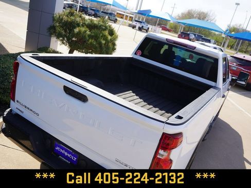 Used 2025 Chevrolet Silverado 2500 Custom w/ Custom Value Package AWD/4WD image 15