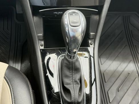 Used 2018 Buick Encore Preferred FWD image 26