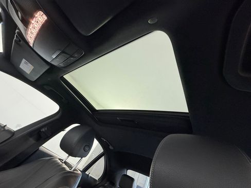 Used 2021 Mercedes-Benz E 350 Sedan image 14