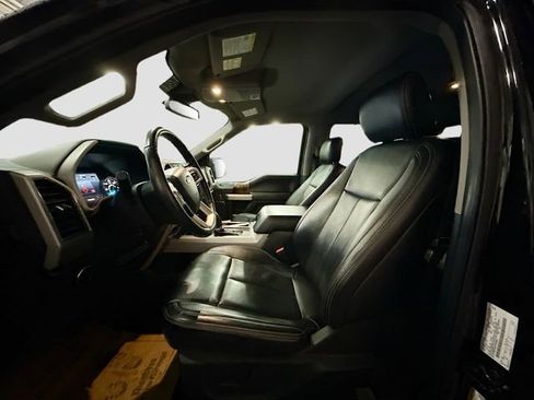 Used 2020 Ford F150 Lariat image 22