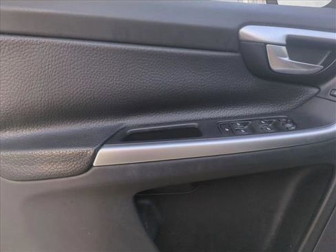 Used 2012 Volvo XC60 3.2 FWD image 10