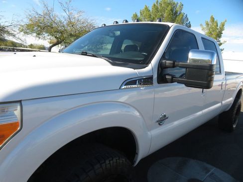 Used 2012 Ford F350 Lariat w/ Chrome Pkg image 8