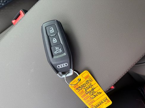 New 2025 Audi Q5 Premium Plus image 34