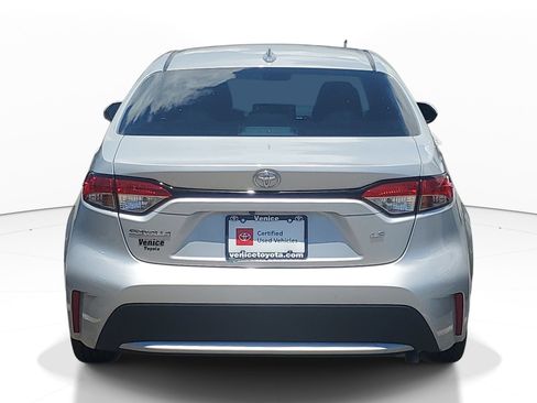 Used 2021 Toyota Corolla LE FWD image 7