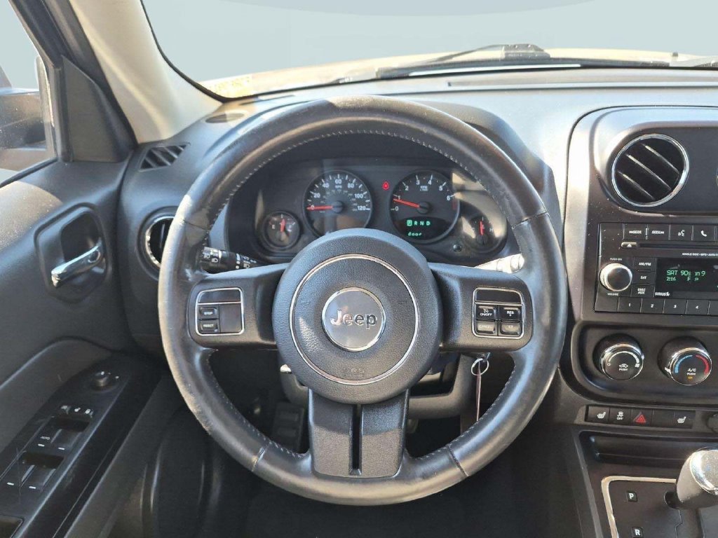 Used 2012 Jeep Patriot Latitude w/ Sun/Sound Group AWD/4WD image 14