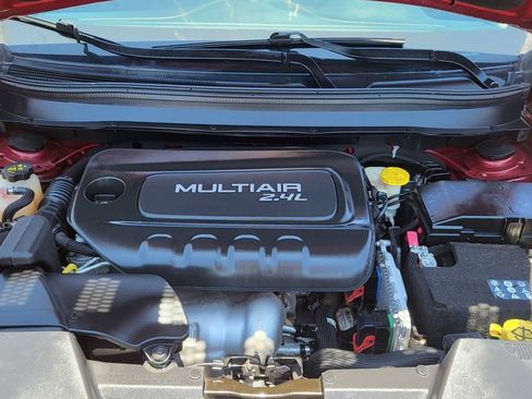 Used 2016 Jeep Cherokee Sport FWD image 36