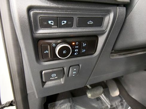 Used 2023 Ford F150 Platinum AWD/4WD image 20