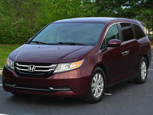 Used 2015 Honda Odyssey EX image 1