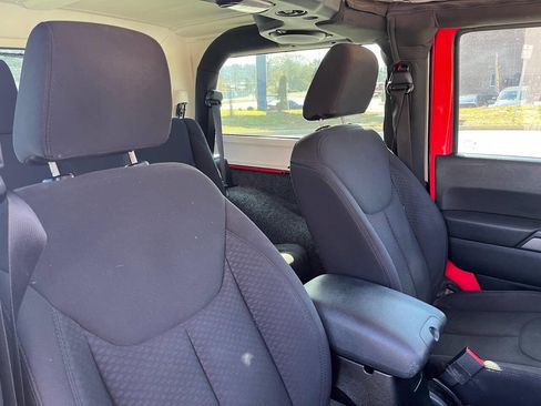 Used 2013 Jeep Wrangler Sport image 15
