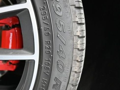 Used 2023 Porsche Macan S AWD/4WD image 55