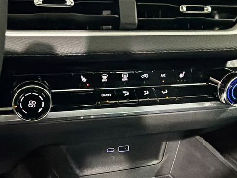 New 2026 Chevrolet Equinox LT w/ LPO, Floor Liner Package image 15