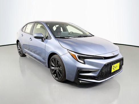 New 2026 Toyota Corolla SE FWD image 3