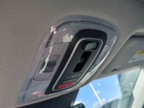 New 2026 Hyundai Elantra Limited image 23