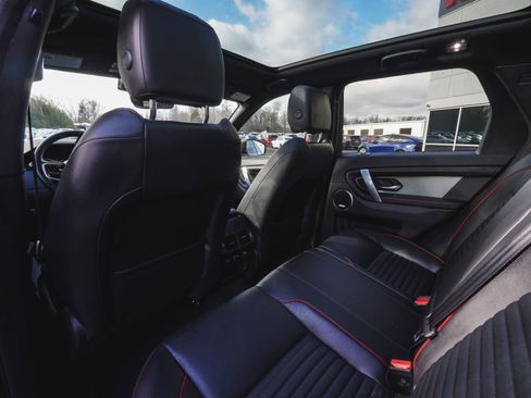 Used 2023 Land Rover Discovery Sport SE R-Dynamic image 30