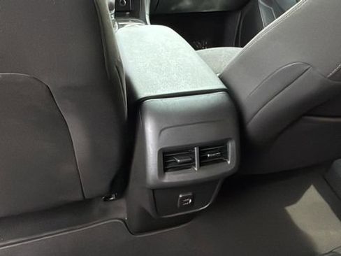 Used 2022 Chevrolet Equinox LT FWD image 20