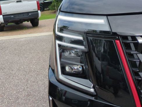 Used 2026 Nissan Armada NISMO AWD/4WD image 10